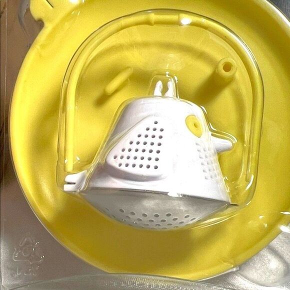 Pampered Chef Tea-Bird Infuser in Tan Box - Picture 4 of 5